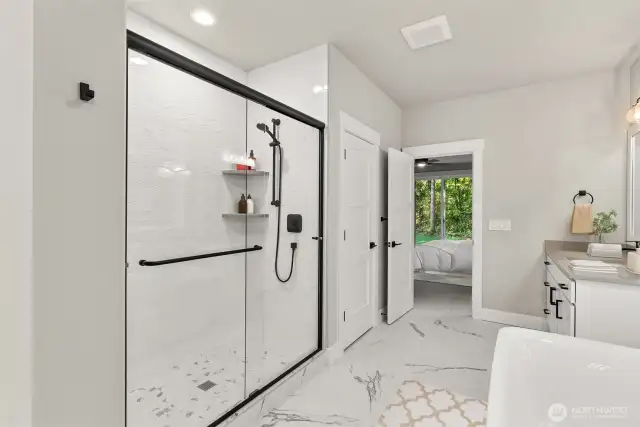 Photos of a previously built home with similar finishes that are virtually staged. Builder reserves the right to make changes to plans & specifications without notice. Features vary by plan. Buyer to verify square footage.