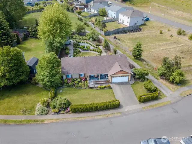 Amazing privacy with proximity to all services