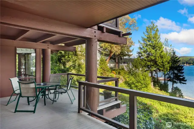 Private deck