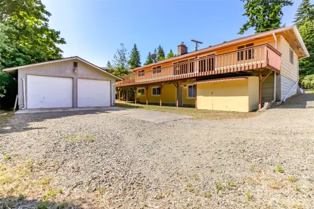 backyard, RV parking, 2 car detached garage
