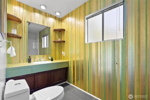 3/4 bath with Shower