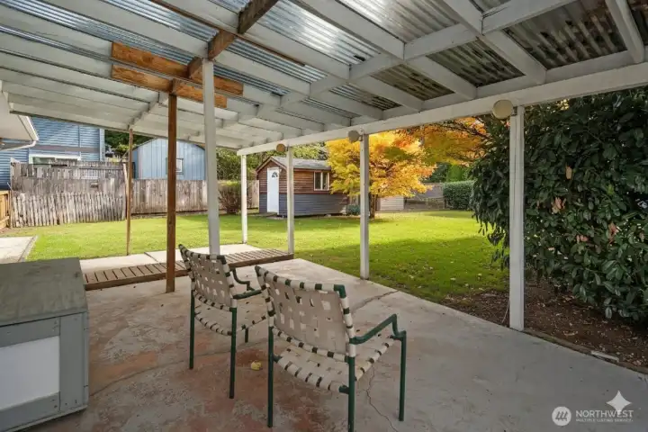 Virtual enhancement used to show potential landscaping.