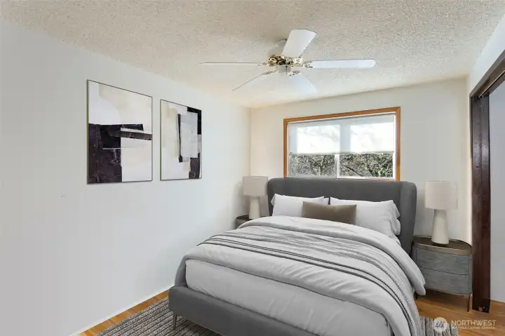 Photo is virtually staged!