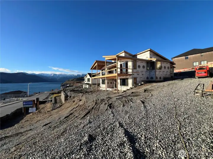 154 Apple Ave, under construction selections have been made.