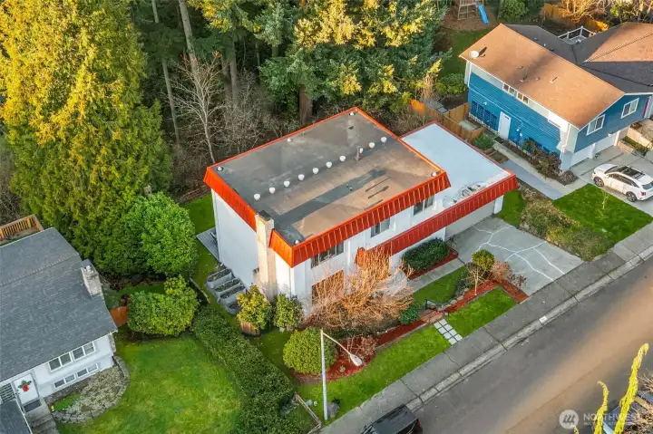 A private and peaceful setting! New roof and exterior paint.