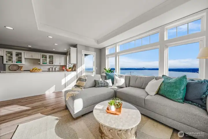 Kitchen & Family Room