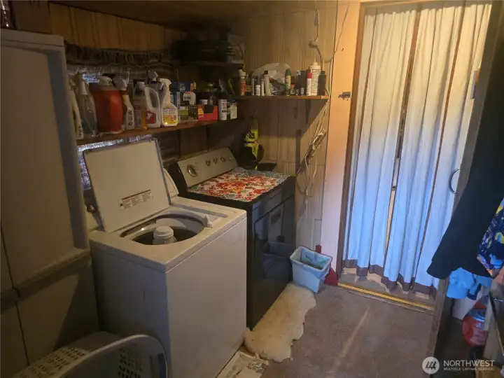 Laundry off of Kitchen