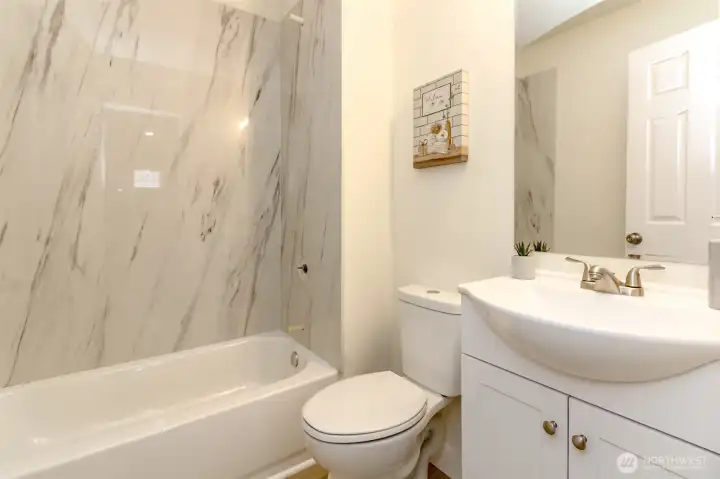 Main bathroom