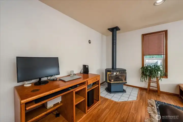 large family room with gas fire place.