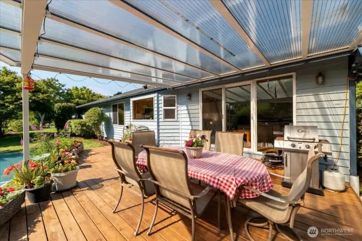 Oversized covered deck