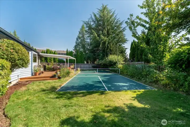 Large backyard for entertaining