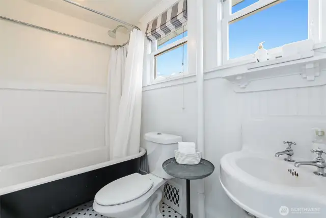 Main House Primary Bathroom with Clawfoot Tub