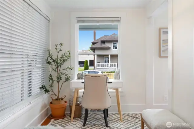 Main House Office Nook