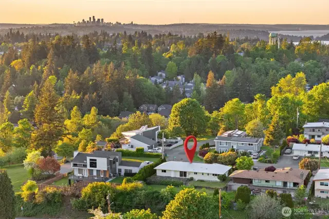 Single level home on a quiet street with a view for days!