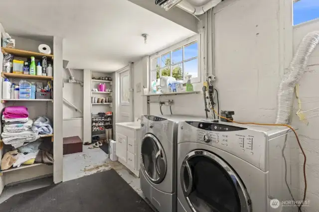 Now let’s head down to the large, clean basement—offering tons of storage and room to make it your own.