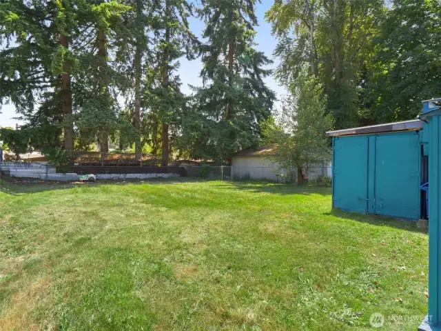 8,083 SF Fully Fenced-In Lot