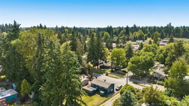 Split Entry Offers AirBnb Opportunity!