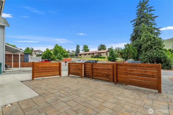 Private front patio