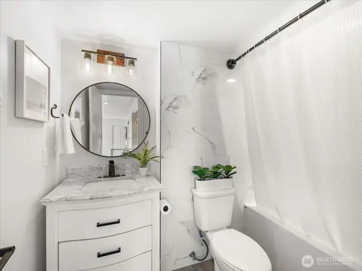 Main floor full bath