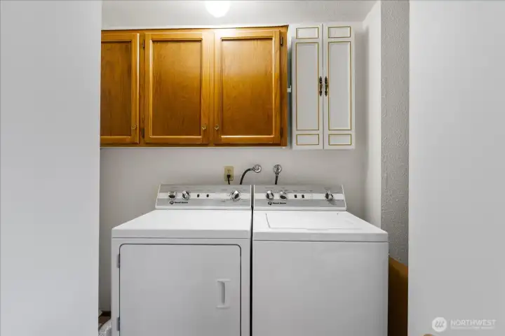 Laundry is closeted in 3 rd bedroom.