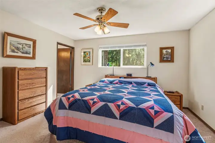 Spacious primary bedroom