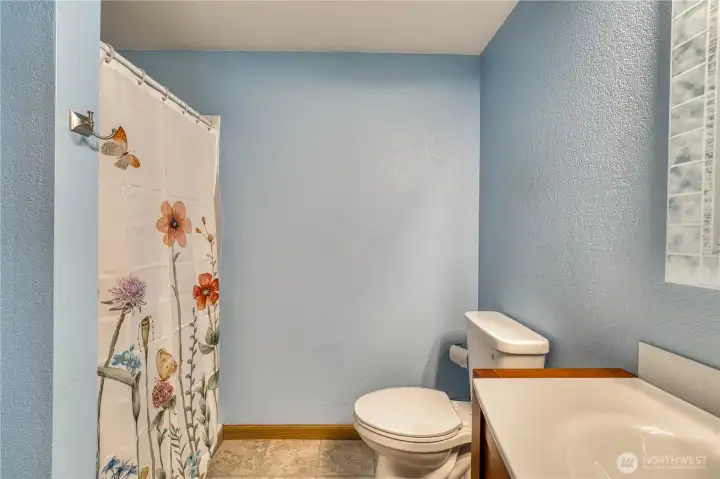 3/4 bath ensuite