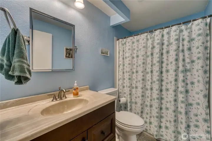 Full shared Bath