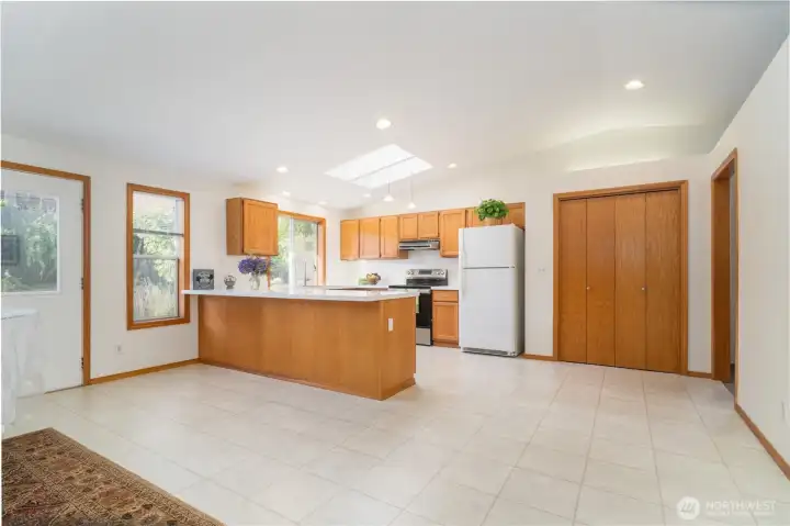 Open Kitchen