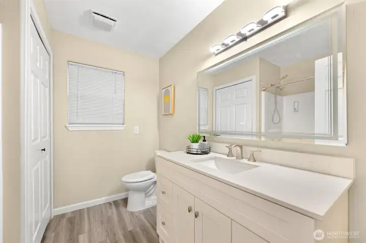 A modern and functional shared bathroom ?? designed for convenience and style.