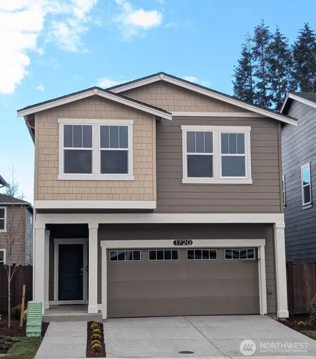 The Popular Burnham plan on Homesite 33 at Woodberry Hills