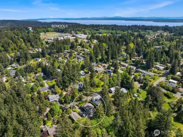 An unbeatable location, so close to the Schools.