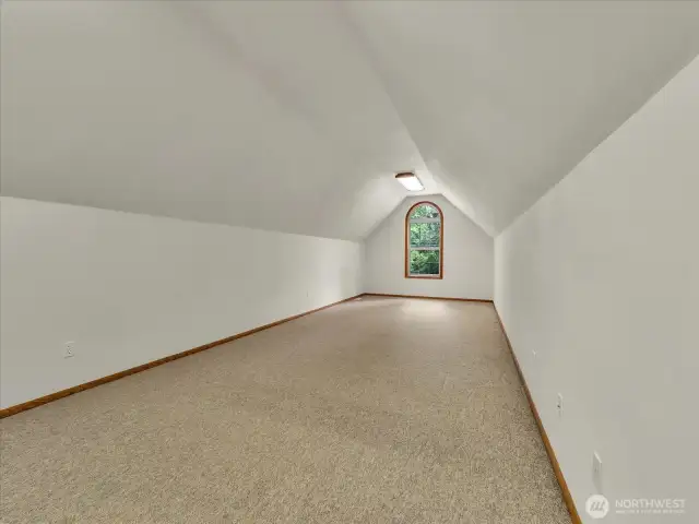 Large bonus space upstairs is perfect for extra office space, game room, movie space. Use your imagination!