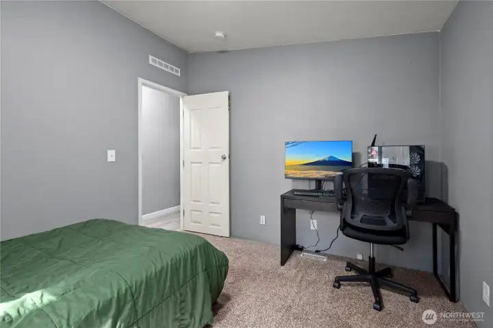 Bedroom 3 - photo 2