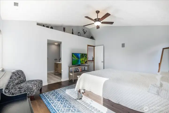 Primary Bedroom - high ceilings
