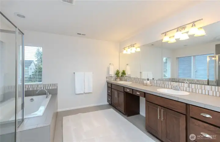 Spacious Primary bathroom w/5-piece