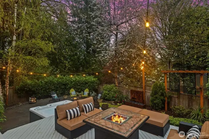 2 tiered deck for dining or relaxing