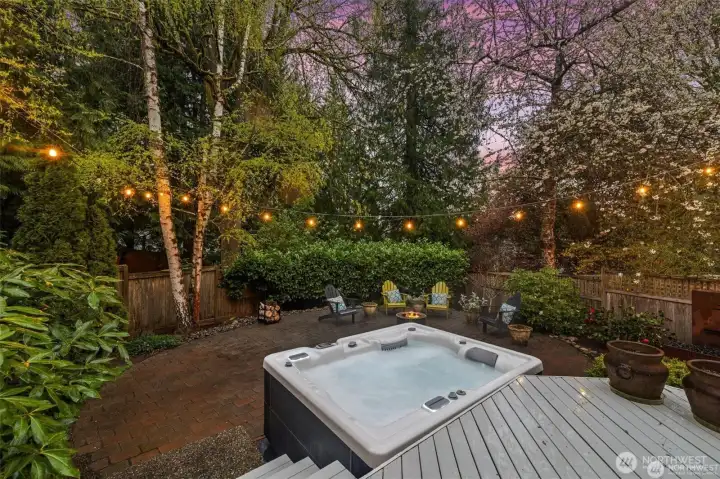 Therapeutic salt water spa is included