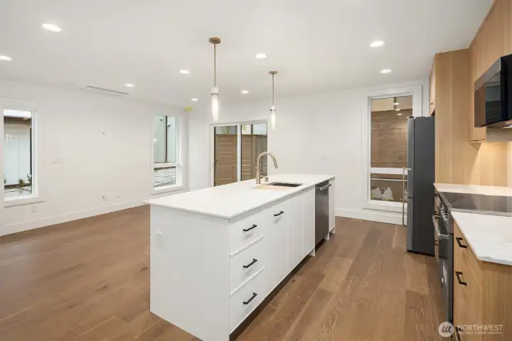 Photo of similar home, 4414