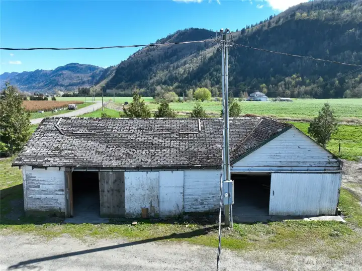 Garage Garage
