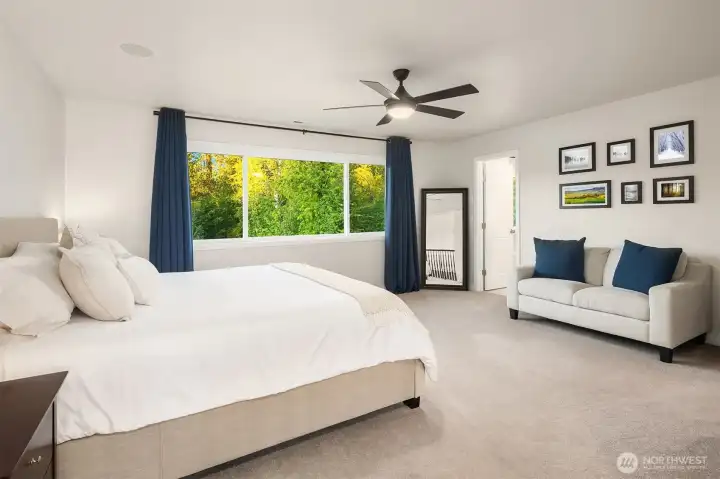 Large, private Primary suite overlooks private backyard. Large, private Primary suite overlooks private backyard.