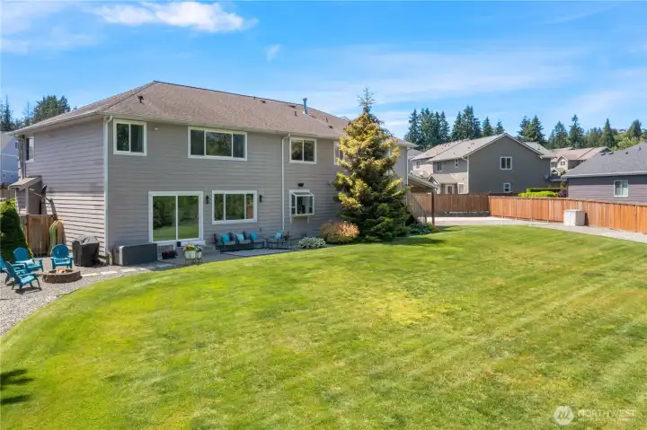 Largest lot in the community, nestled near community park on 0.447 acres! Largest lot in the community, nestled near community park on 0.447 acres!