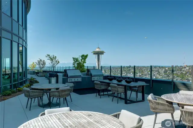 One of the communal grilling decks
