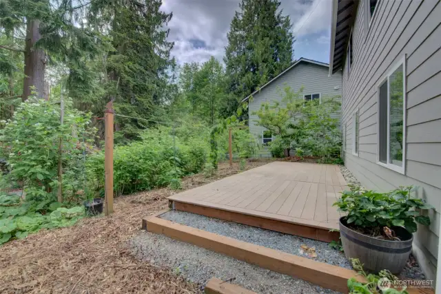 Enjoy your garden from your back deck!