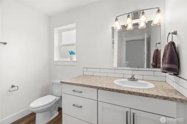 Full bathroom on upper level
