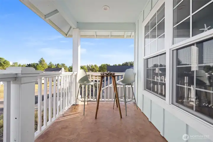 Enjoy the covered deck with exceptional views of the Pacific Ocean and Beach.