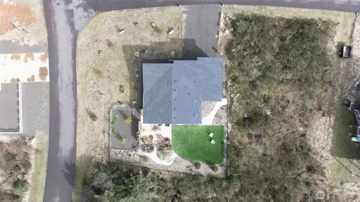 Overhead view of how pretty everything is.