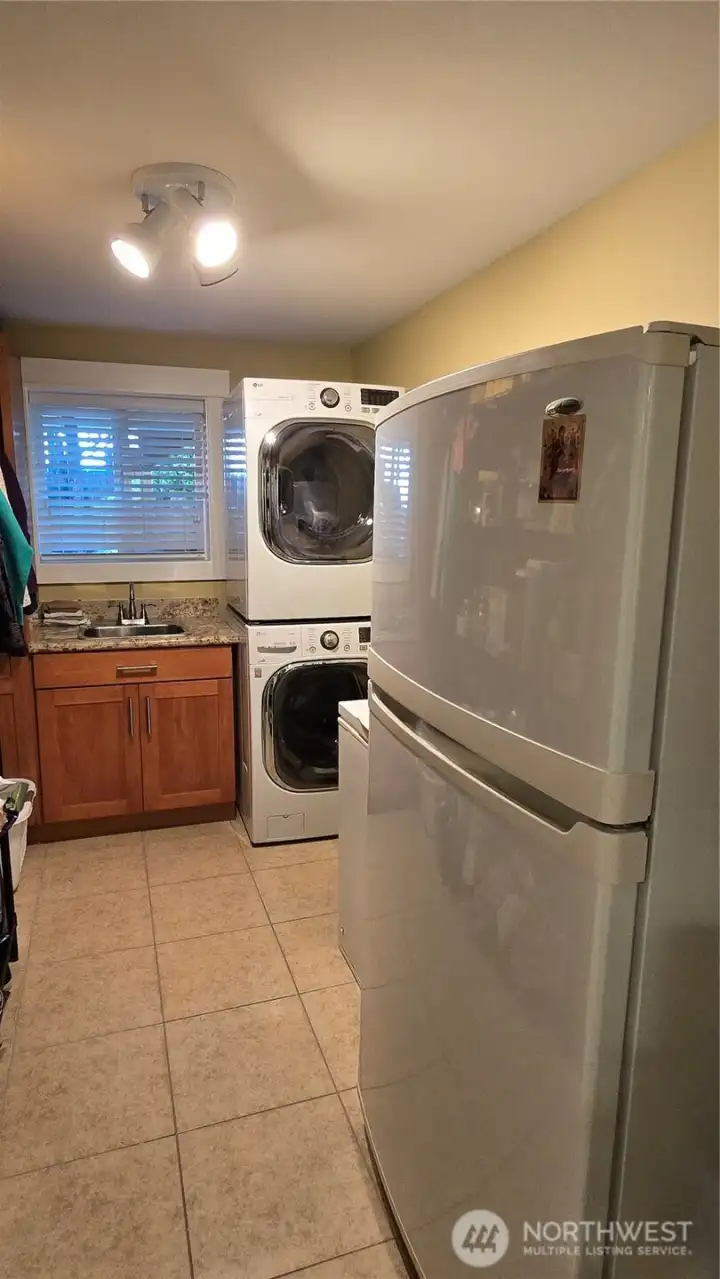 Separate laundry downstairs