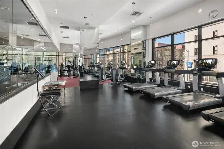Gym, Yoga Studio, Sauna