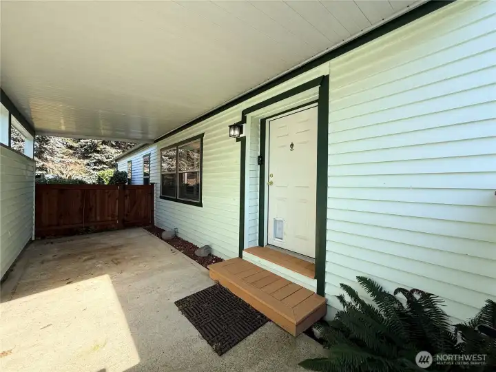 Covered front porch.