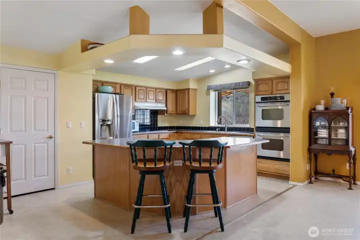 Spacious Kitchen